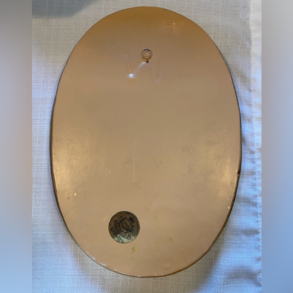 Vintage 1970’s Girotti Sculptured Art, Girl with Flower Basket Under Tree - Picture 2 of 3